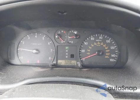 2004 Hyundai Sonata z USA, uszkodzony, nr VIN KMHWF25H84A999725